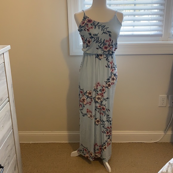 Lush maxi dress - Picture 2 of 2